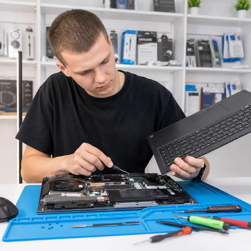 заменить клавиатуру на ноутбуке Acer в Щербинке